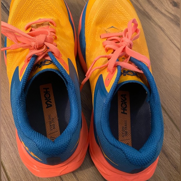 Women’s Hoka Zinal 1 Size 7.5B - Picture 5 of 6